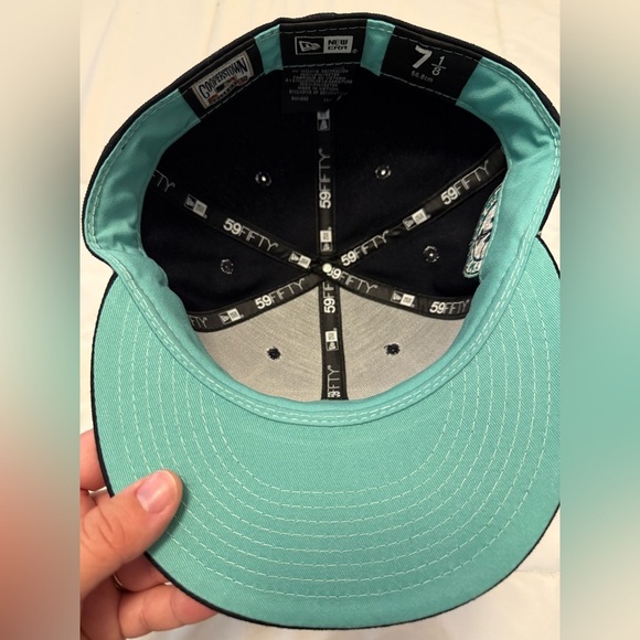 Seattle Mariners New Era Teal and Black hat 59fifty 7 1/8 - Picture 8 of 8